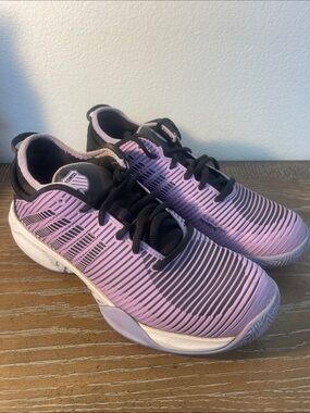 K-Swiss Black & Purple Hypercourt 🎾🏓Tennis/Pickleball Shoes Woman Size 10